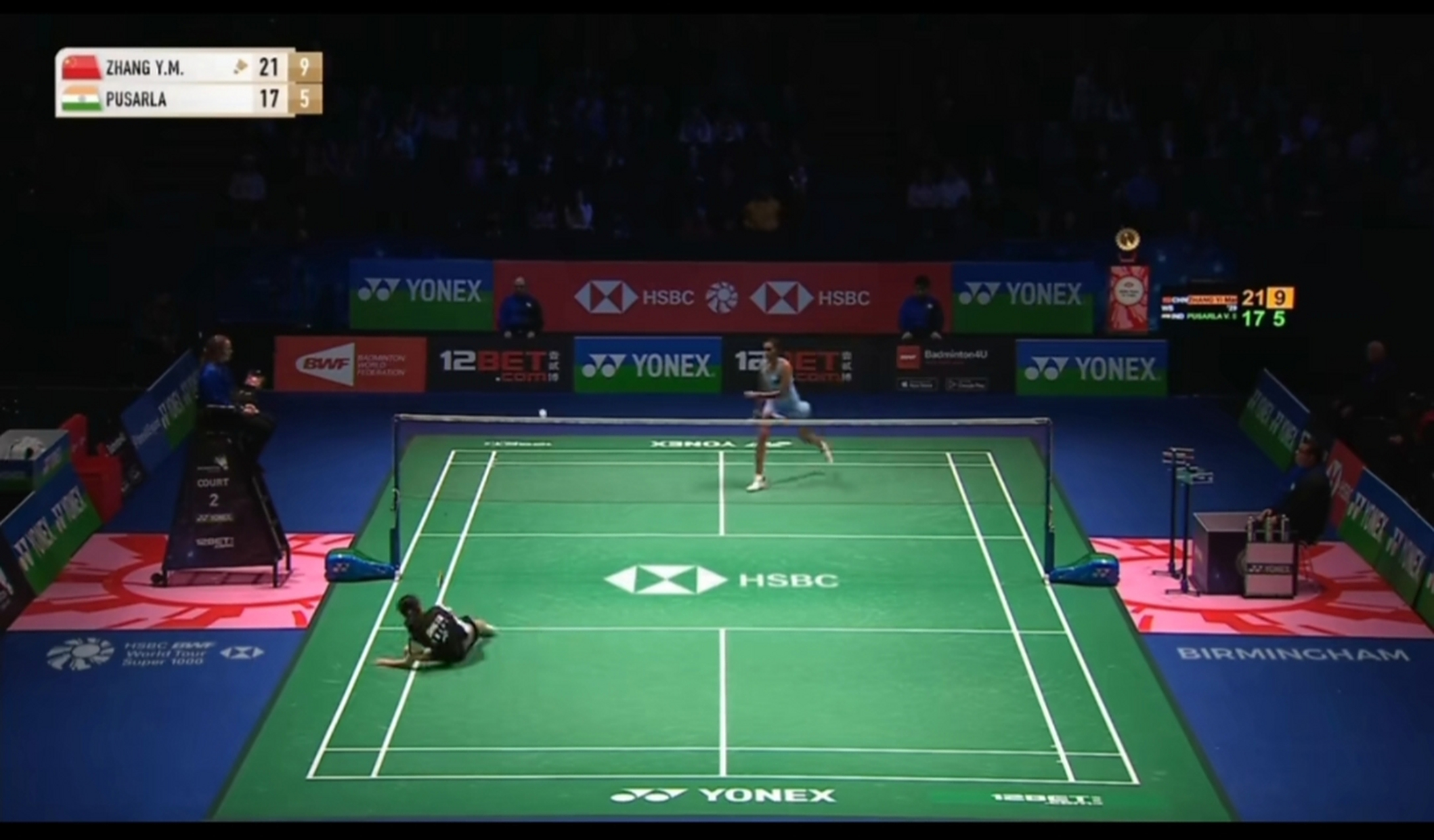 中国羽毛球队逆转法国羽毛球队，辛杜一己之力扛起全队的简单介绍