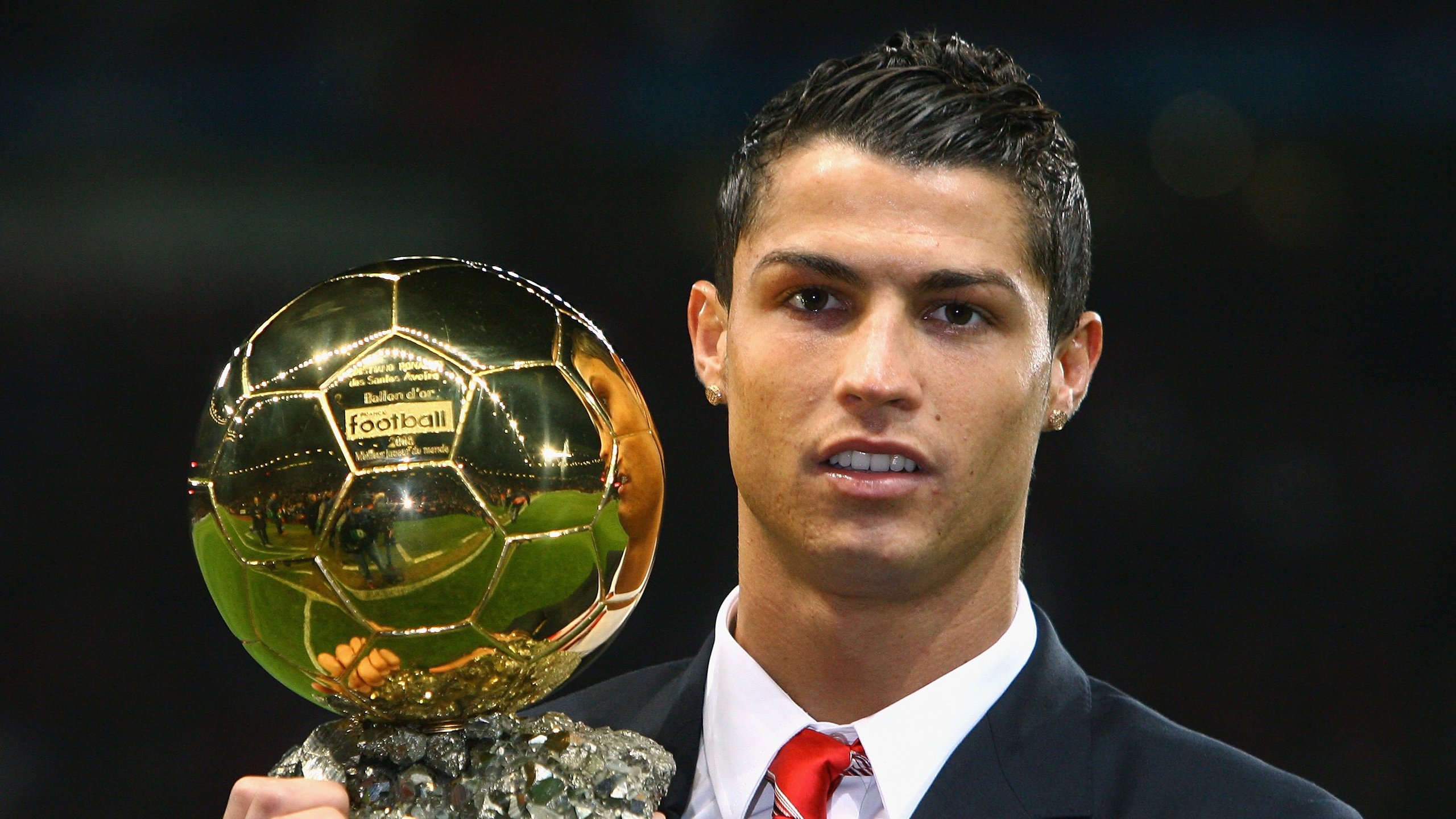 压哨绝杀!罗马险胜沙特,奥纳纳一己之力改写战局