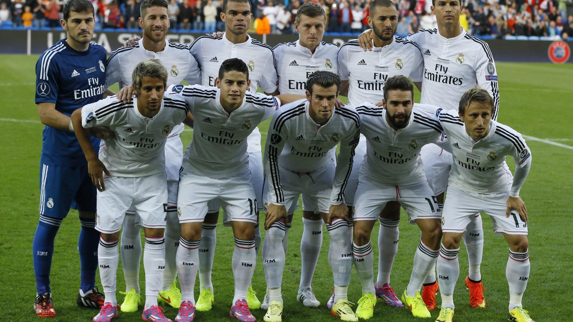 巴萨式火力压制伊朗,卡马文加临危受命成关键先生